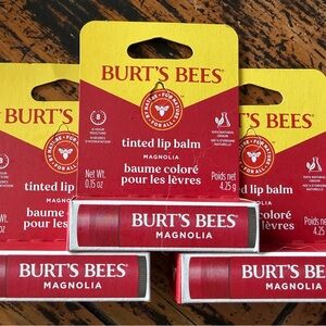 Burt's Bees Magnolia Tinted Lip Balm - Rich Red